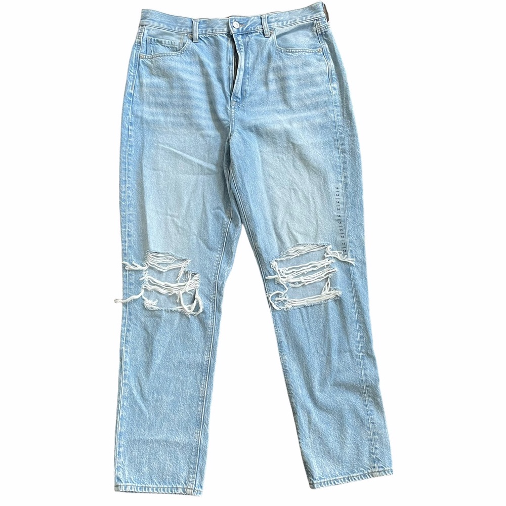 American Eagle Ripped Mom Jeans 14 long Like New
